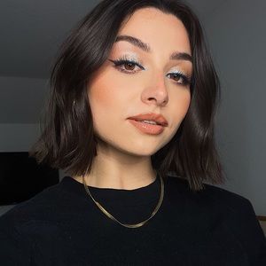 Meet your Posher, Nicolette